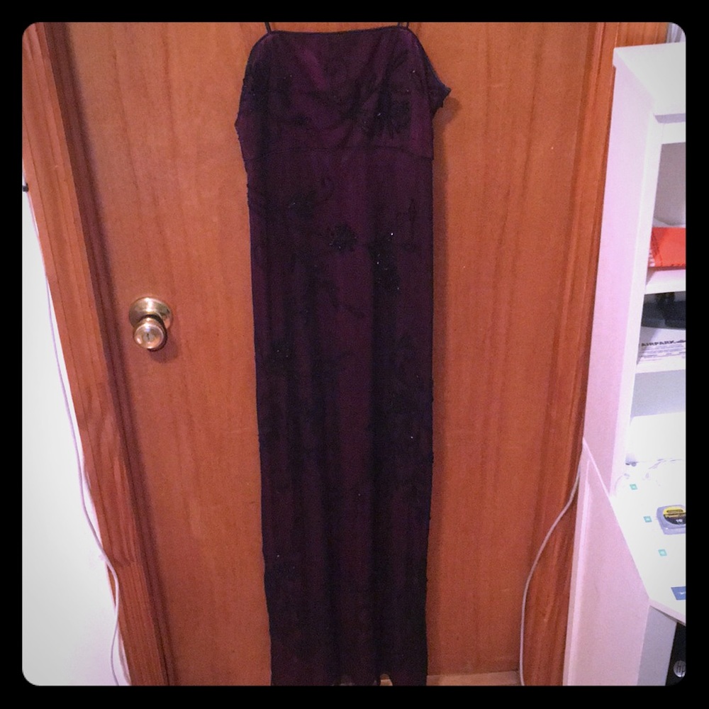 Long, beaded evening dress with pink underlay